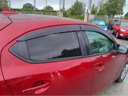 2018 Mazda Demio - photo 8