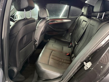 2017 BMW 5-Series - photo 20
