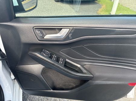 2019 Ford Focus - photo 11