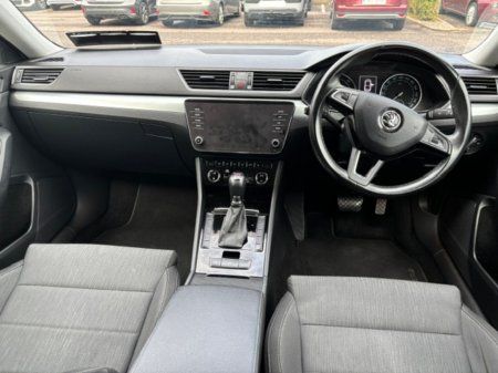 2019 Skoda Superb - photo 9
