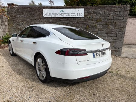 2015 Tesla Model S - photo 7