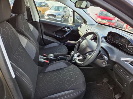 2020 Peugeot 2008 - photo 12