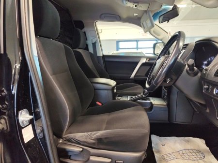 2018 Toyota Land Cruiser - photo 7