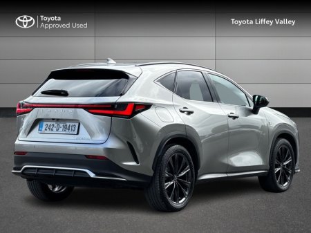 2024 Lexus NX - photo 2