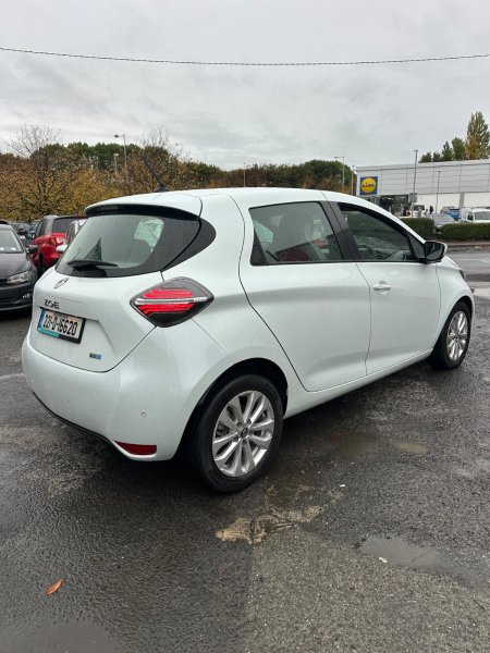 2022 Renault Zoe - photo 6