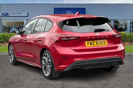 2024 Ford Focus - photo 2