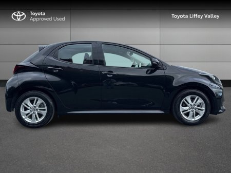 2022 Toyota Yaris - photo 3