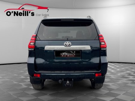 2018 Toyota Land Cruiser - photo 8