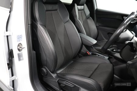 2023 Audi Q4 - photo 15