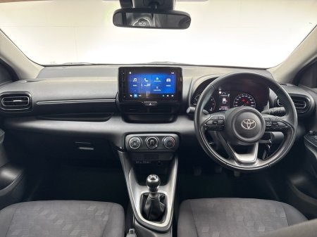 2024 Toyota Yaris - photo 8