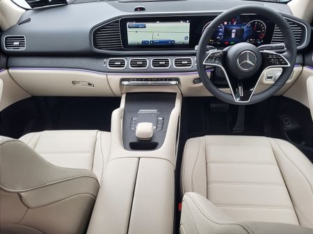 2027 Mercedes-Benz GLE - photo 4