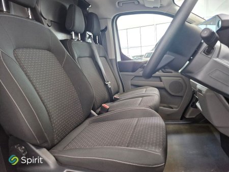 2026 Ford Transit Custom - photo 35