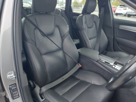 2021 Volvo V90 - photo 20