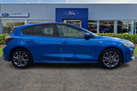 2026 Ford Focus - photo 3