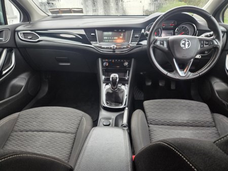 2019 Vauxhall Astra - photo 10
