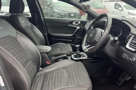 2023 Kia Ceed - photo 17