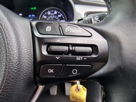 2019 Kia Rio - photo 18