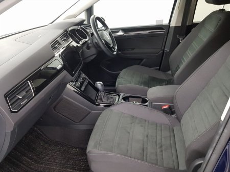 2021 Volkswagen Touran - photo 4