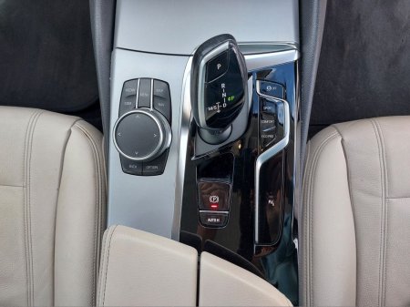 2021 BMW 5-Series - photo 10