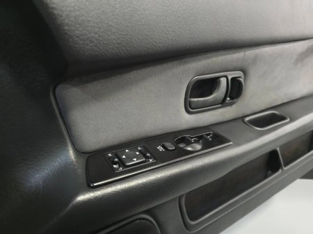 1990 Nissan Skyline - photo 26