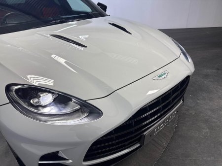 2024 Aston Martin DBX - photo 19