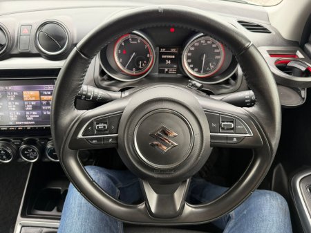 2019 Suzuki Swift - photo 10