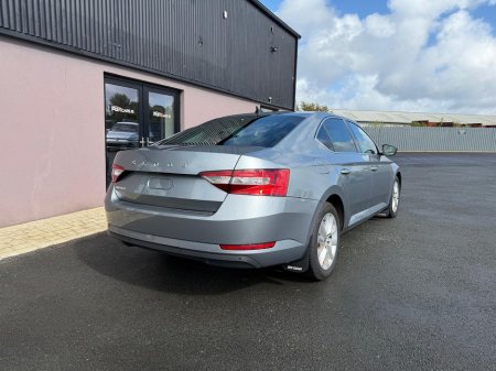 2020 Skoda Superb - photo 8