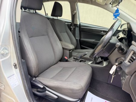 2014 Toyota Corolla - photo 6