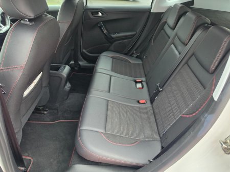 2018 Peugeot 2008 - photo 16