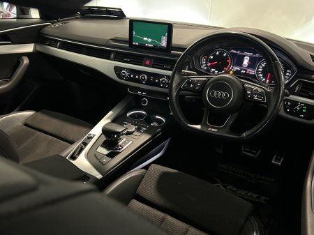 2018 Audi A4 - photo 16