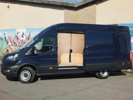 2025 Ford Transit - photo 2
