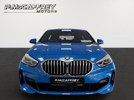2021 BMW 1-Series - photo 2