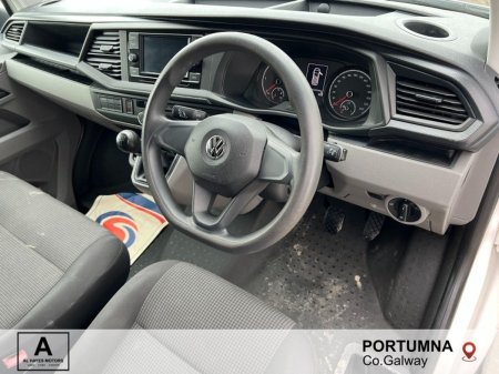2020 Volkswagen Transporter - photo 6