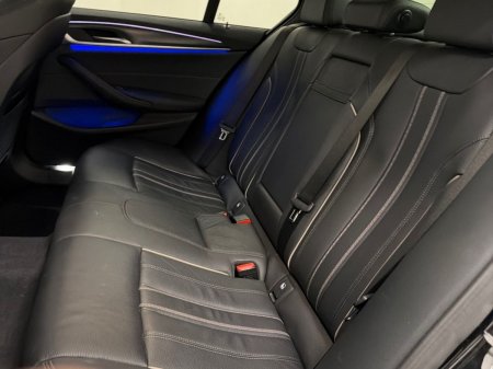 2022 BMW 5-Series - photo 22