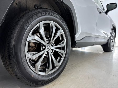2022 Toyota RAV4 - photo 11