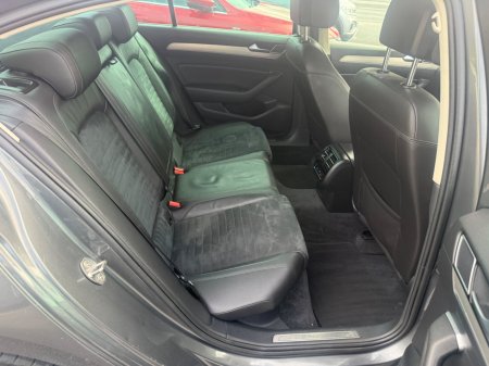 2017 Volkswagen Passat - photo 20