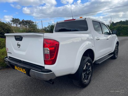 2020 Nissan Navara - photo 2