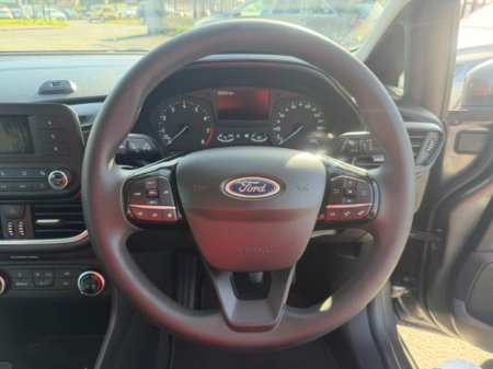 2019 Ford Fiesta - photo 18