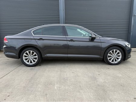 2018 Volkswagen Passat - photo 3