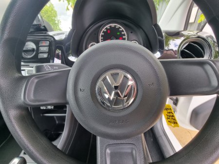 2014 Volkswagen up! - photo 16