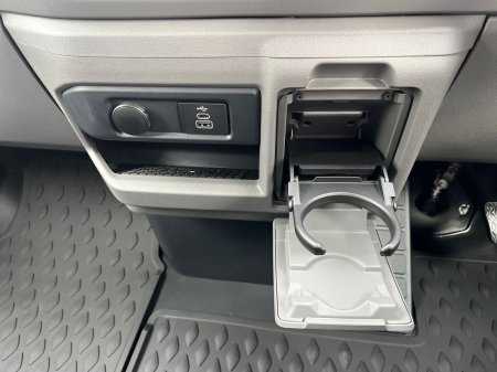 2026 Volkswagen Transporter - photo 18