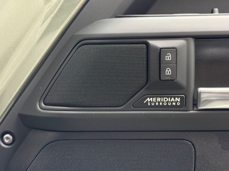 2025 Land Rover Defender - photo 22