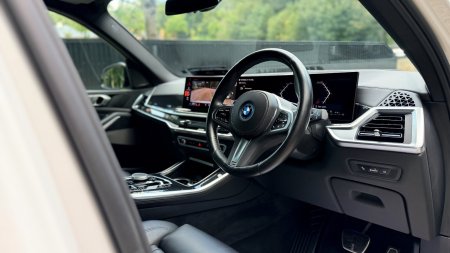 2023 BMW X5 - photo 8