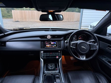 2018 Jaguar XF - photo 33