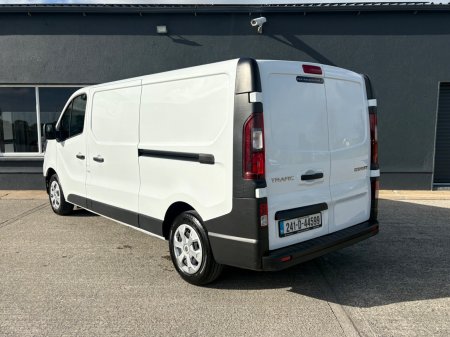 2024 Renault Trafic - photo 9