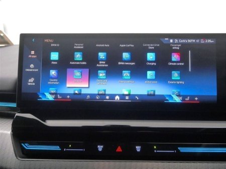 2024 BMW 5-Series - photo 19