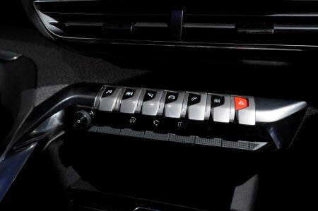 2023 Peugeot 5008 - photo 15