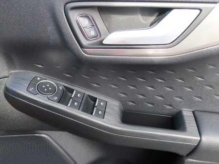 2021 Ford Kuga - photo 10