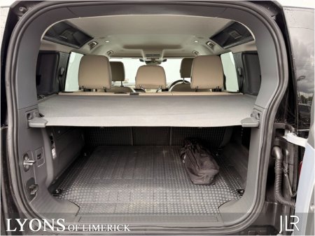 2022 Land Rover Defender - photo 10