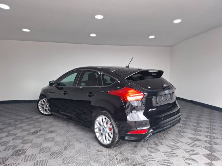2017 Ford Focus - photo 14